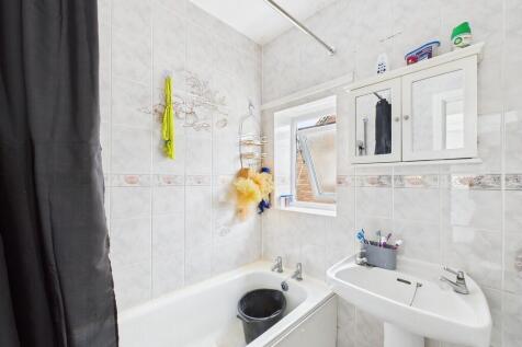 CAM01835G0-PR0324...