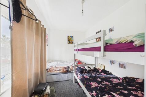 CAM01835G0-PR0324...