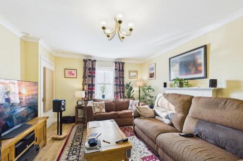 CAM01835G0-PR0329...