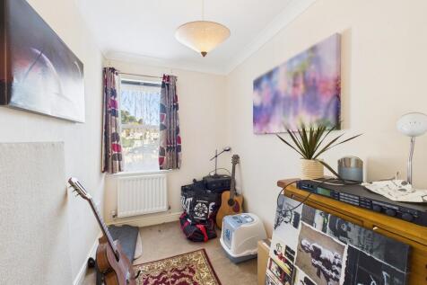 CAM01835G0-PR0329...