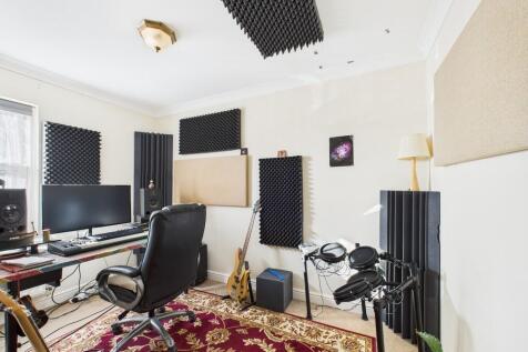 CAM01835G0-PR0329...