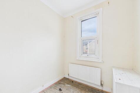 CAM01835G0-PR0325...