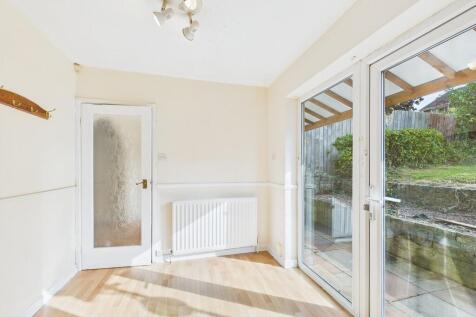 CAM01835G0-PR0288...