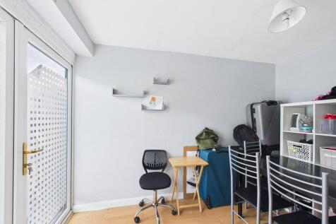 CAM01835G0-PR0334...