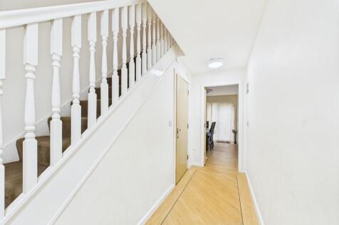 CAM01835G0-PR0281...