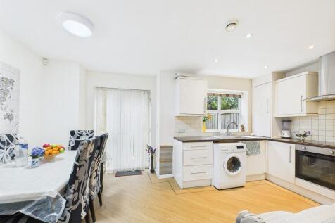 CAM01835G0-PR0281...