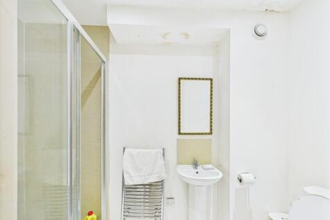 CAM01835G0-PR0281...