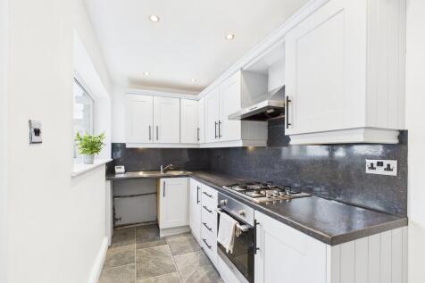 CAM01835G0-PR0317...