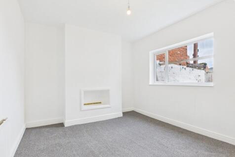 CAM01835G0-PR0317...