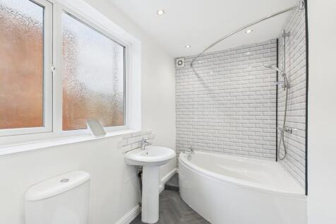 CAM01835G0-PR0317...