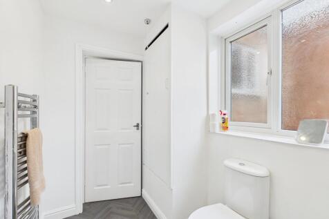 CAM01835G0-PR0317...