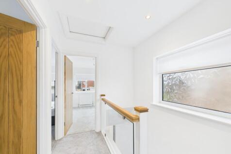 CAM01835G0-PR0298...