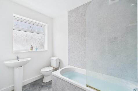 CAM01476G0-PR0556...