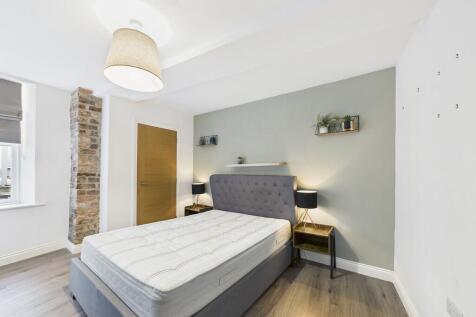 CAM01835G0-PR0349...