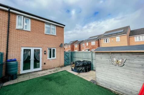 Rear Garden.jpg