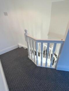 Stairs/Landing