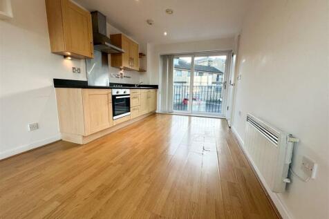 KITCHEN DINING AREA