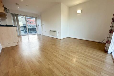 OPEN PLAN KITCHEN DINER AND LOUNGE