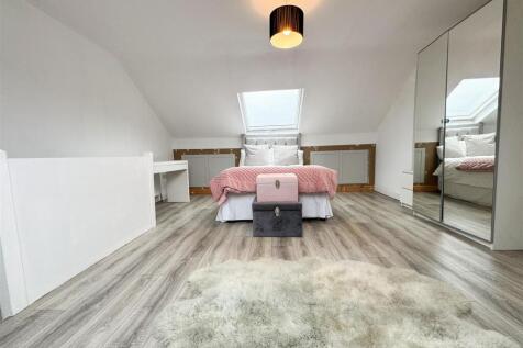 ATTIC BEDROOM THREE