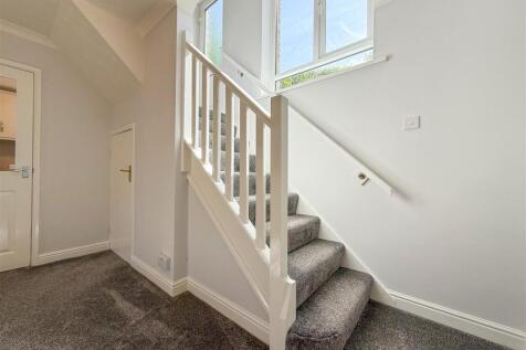 STAIRS &amp; LANDING