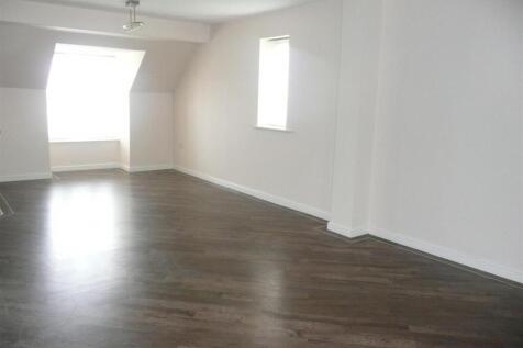 LOUNGE/DINING/KITCHEN AREA