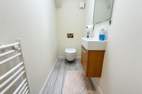 CLOAKROOM WC