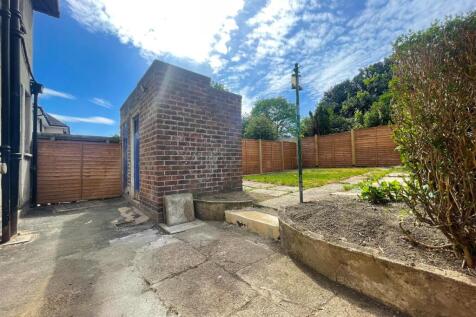 REAR GARDENS