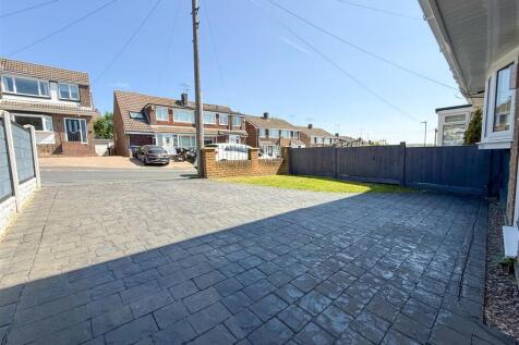 DRIVEWAY AND FRONT GARDEN