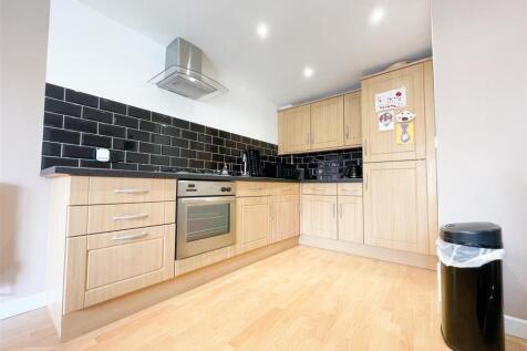 OPEN PLAN LOUNGE/KITCHEN/DINER