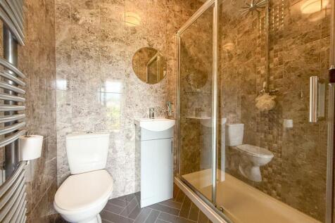 DOWNSTAIRS SHOWER ROOM