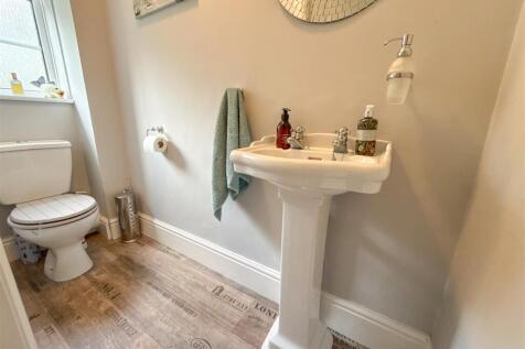 DOWNSTAIRS WC