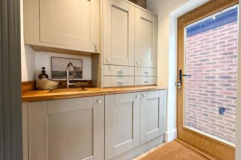 OPEN PLAN KITCHEN DINING ROOM