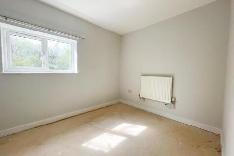 BEDROOM SIX