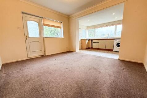 OPEN PLAN KITCHEN DINING ROOM