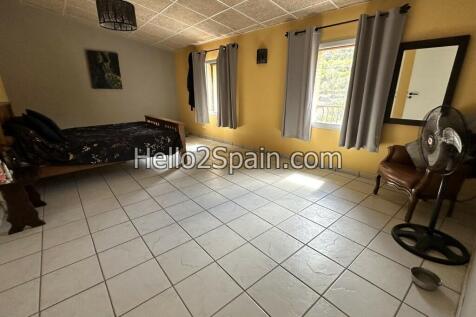 Property Image 35