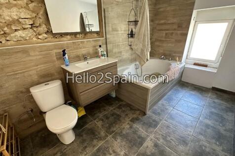 Property Image 37