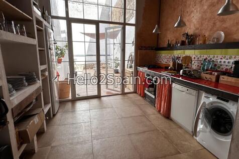 Property Image 13