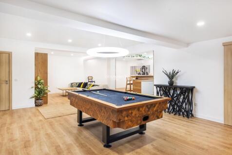 Property Image 135