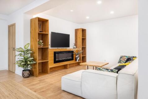 Property Image 141