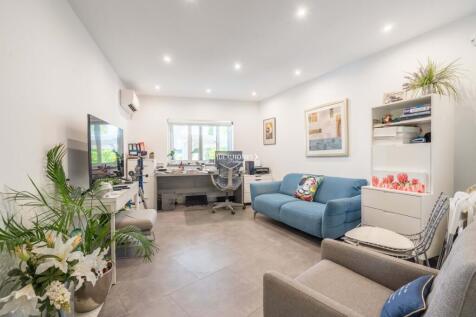Property Image 44