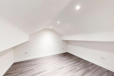 Loft Room 2