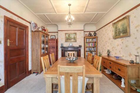 Dining Room/Bedroom