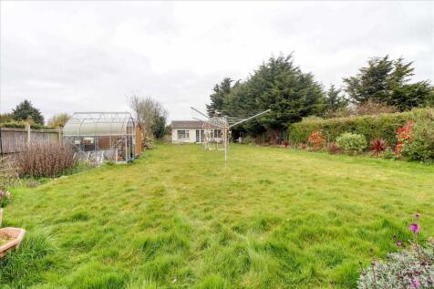 200&#39; Rear Garden