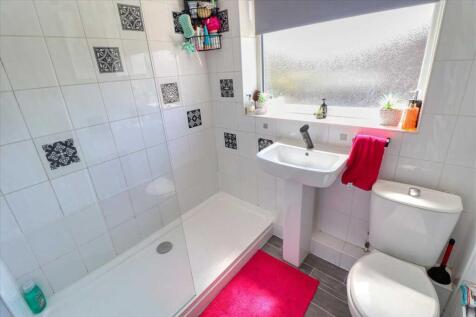 Family Shower Room