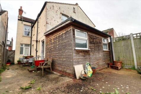 Enclosed Rear Garden