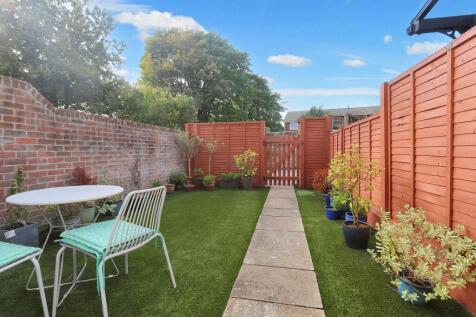 Property Image 9