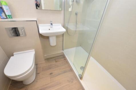 Shower Room/En Suite