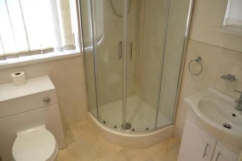 Main Shower Room