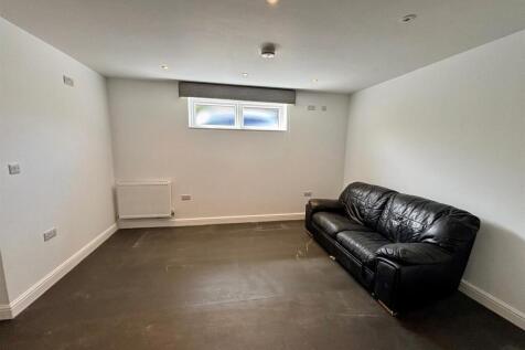 Family Room/Bedroom