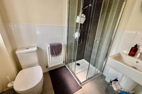 Shower Room En-Suite